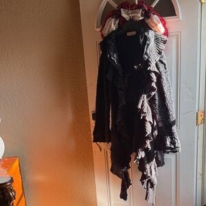 Elegant Black Ruffled Women's Jacket